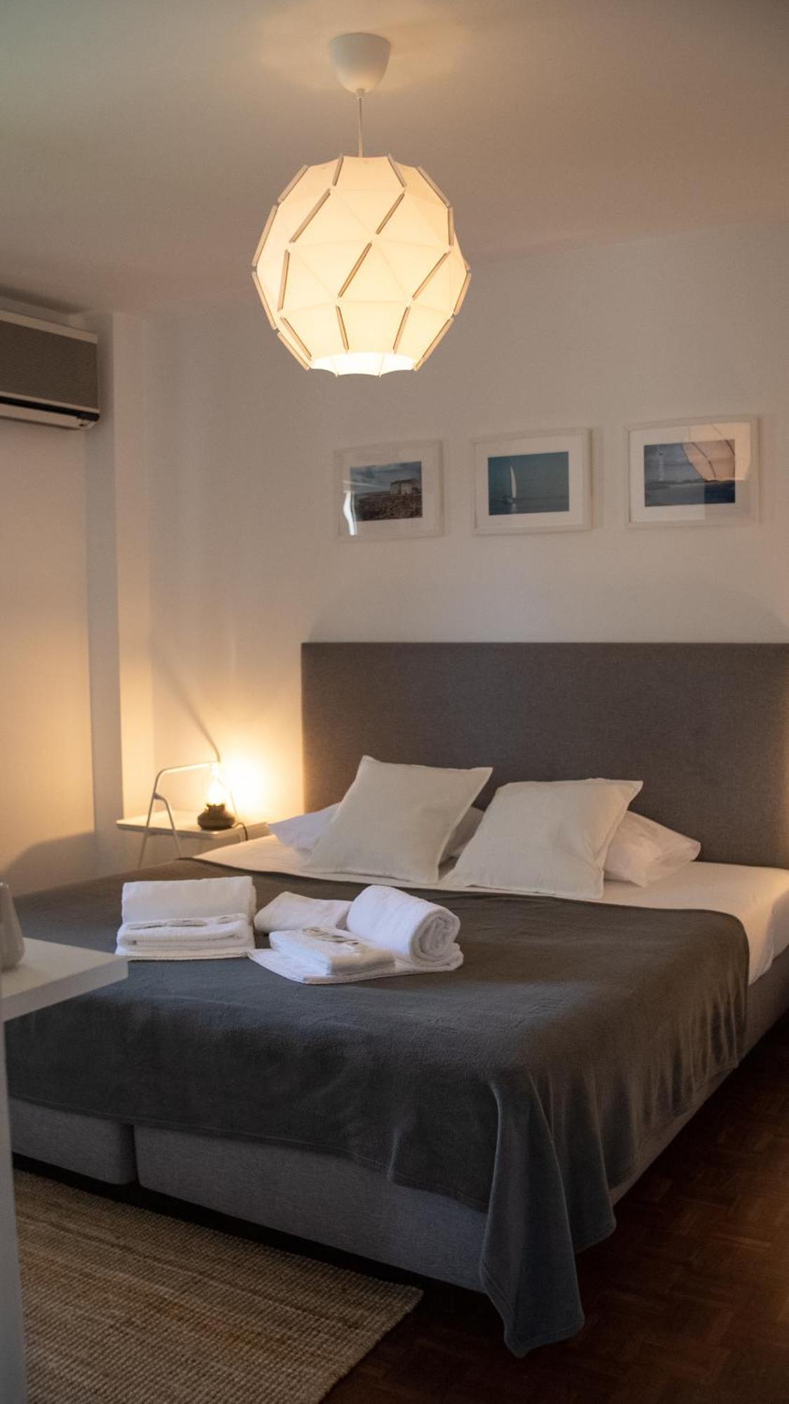 Pine House - Faro Airport, Beach And City Center Szoba fotó